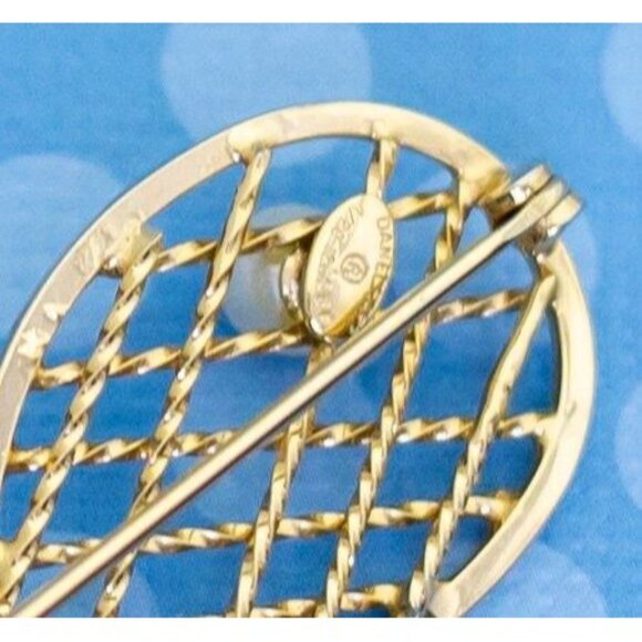 Vintage Gold Filled Tennis Racket Brooch - M23 - Picture 2 of 3